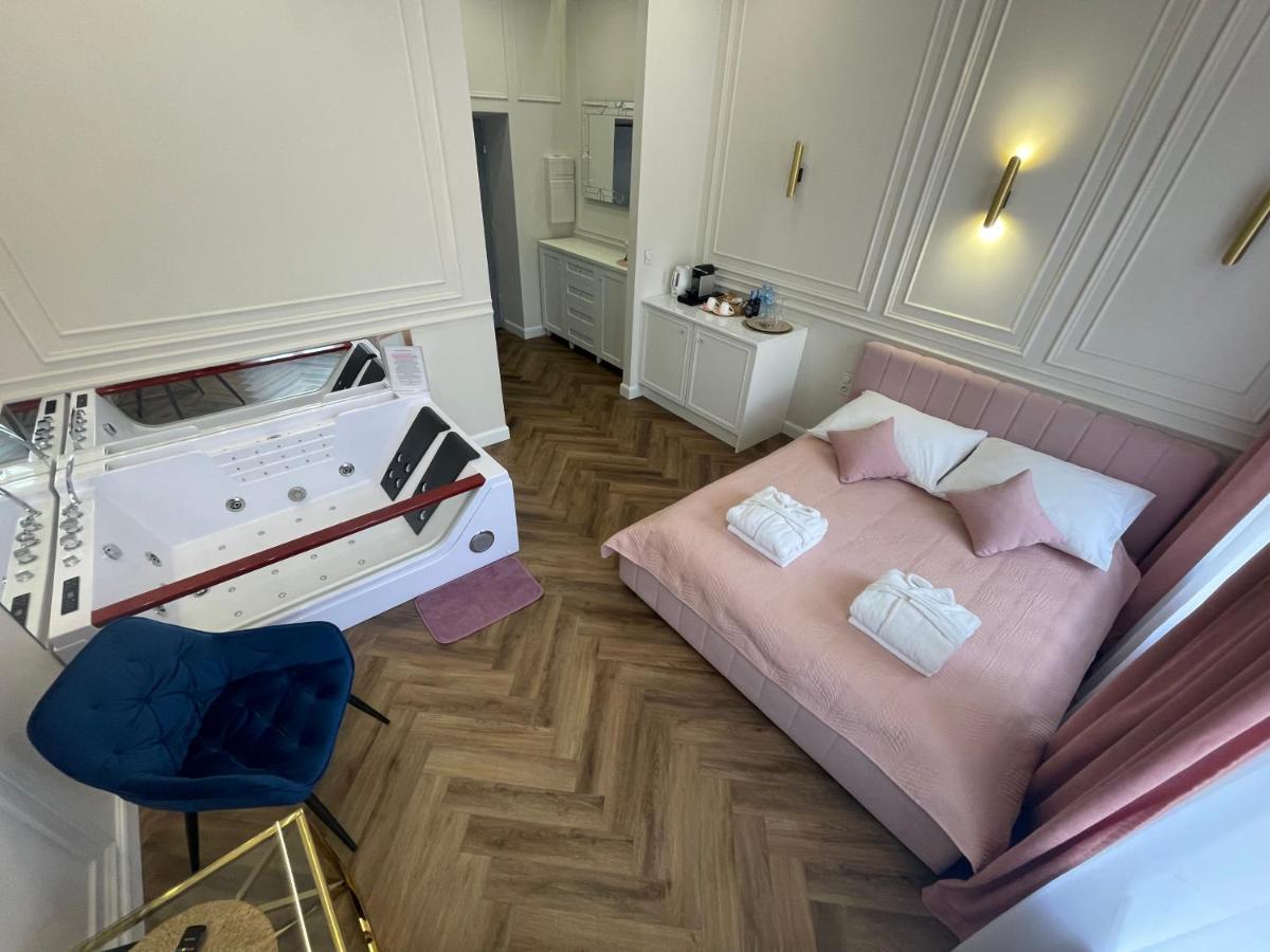 Apartament Glamour Prywatne Jacuzzi Starowislna Krakkó Kültér fotó