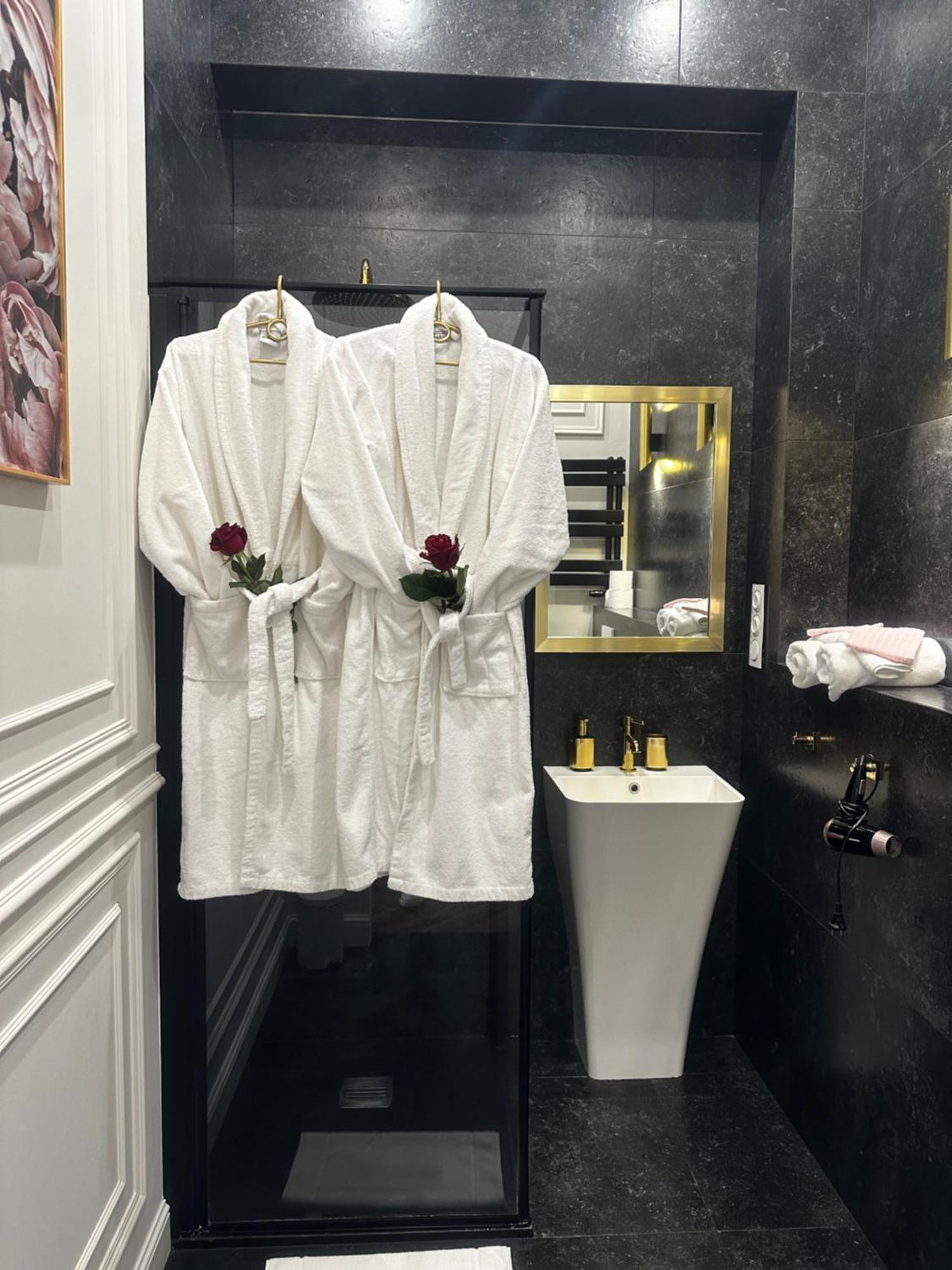 Apartament Glamour Prywatne Jacuzzi Starowislna Krakkó Kültér fotó