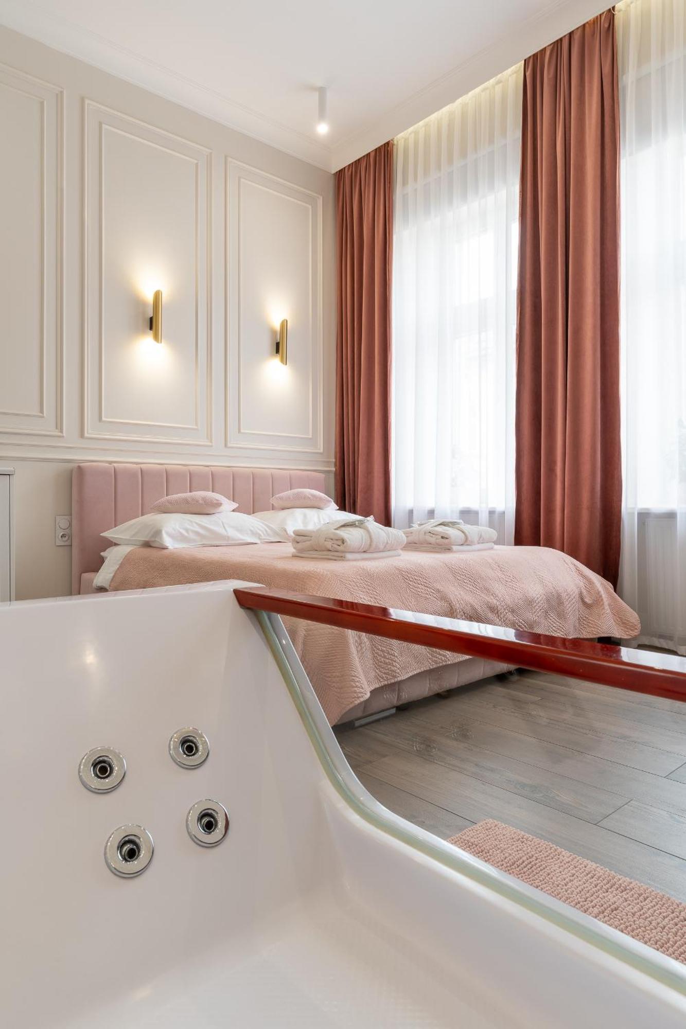 Apartament Glamour Prywatne Jacuzzi Starowislna Krakkó Kültér fotó